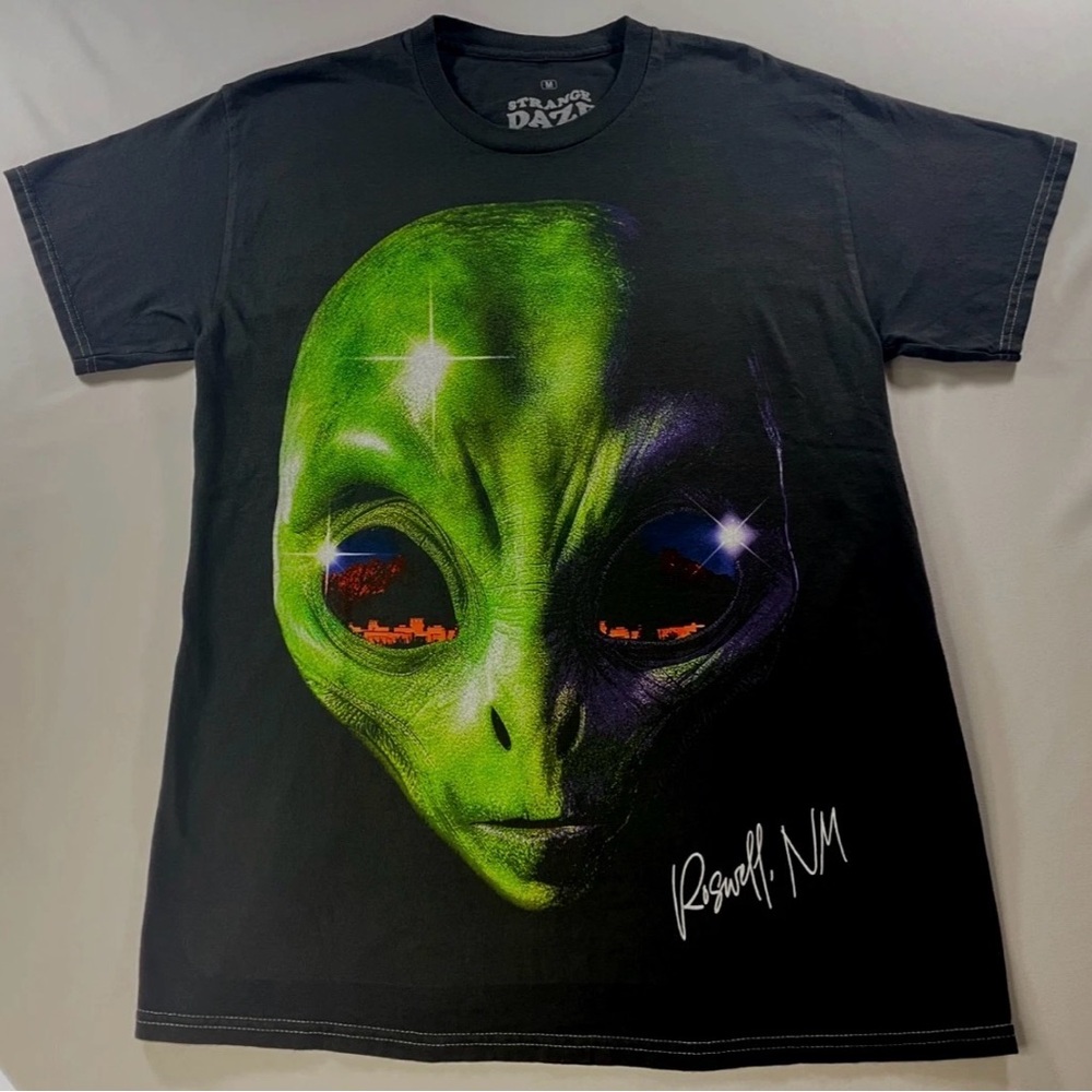 Strange Daze Roswell New Mexico Alien T-Shirt